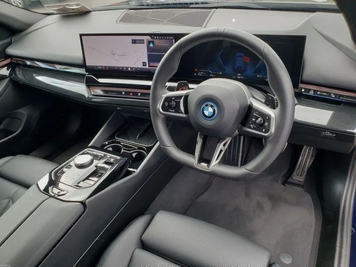 BMW 5-Series 530e M Sport Pro Saloon - Image 6