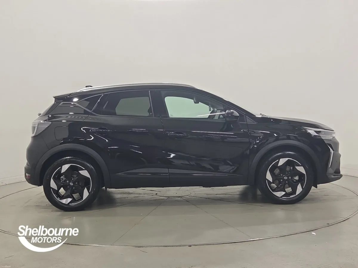 Renault Captur Hatchback Techno - Image 3