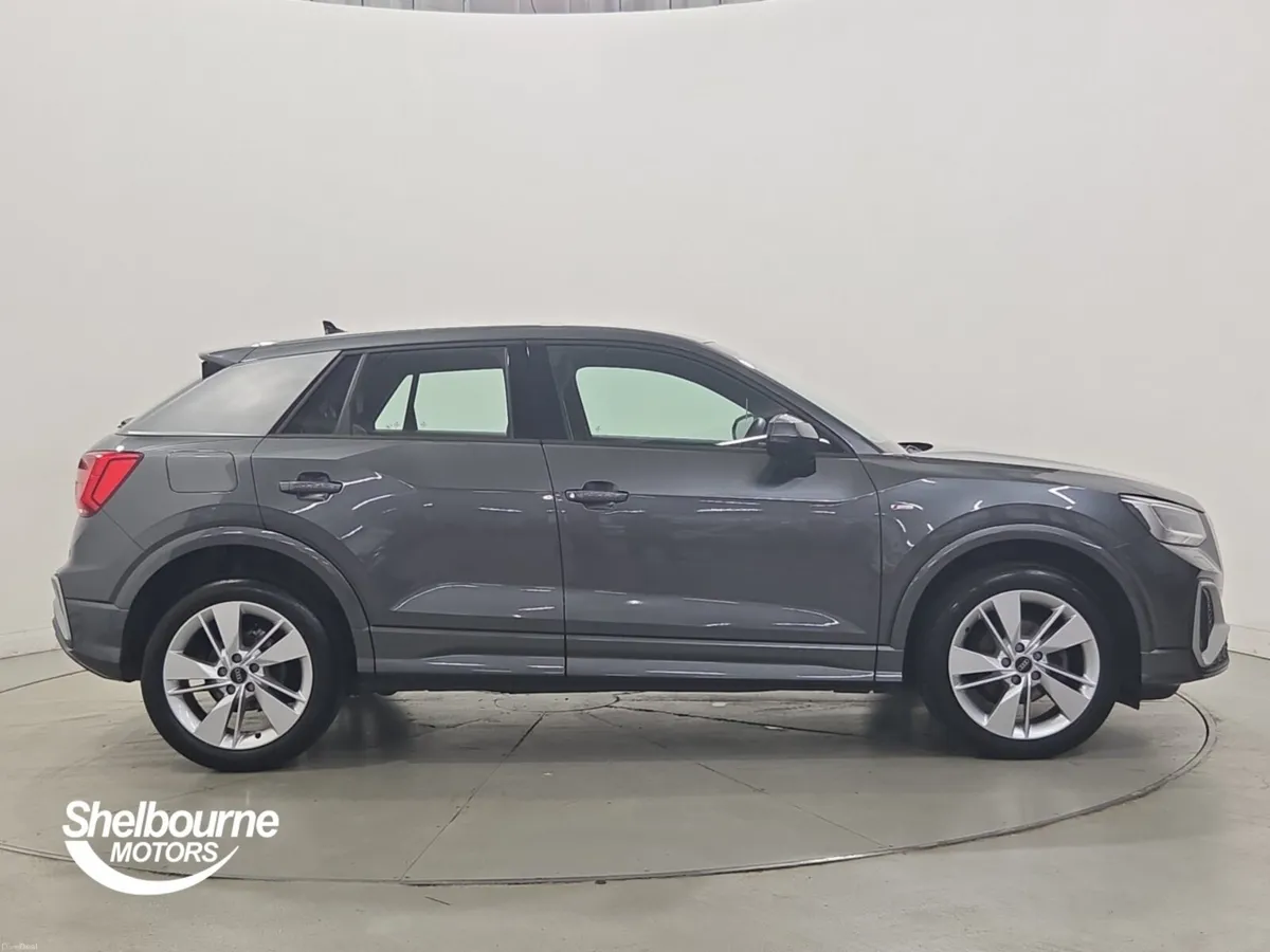 Audi Q2 TFSI S LINE - Image 3