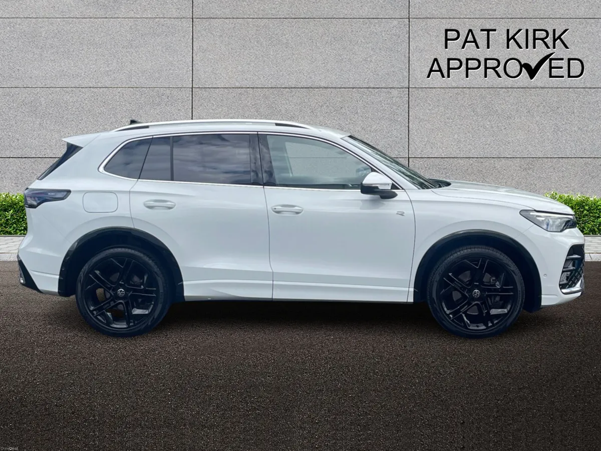 Volkswagen Tiguan Diesel Estate R-Line - Image 3