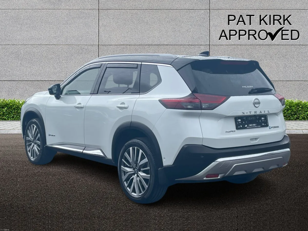 Nissan X-Trail Station Wagon Tekna+ - Image 2