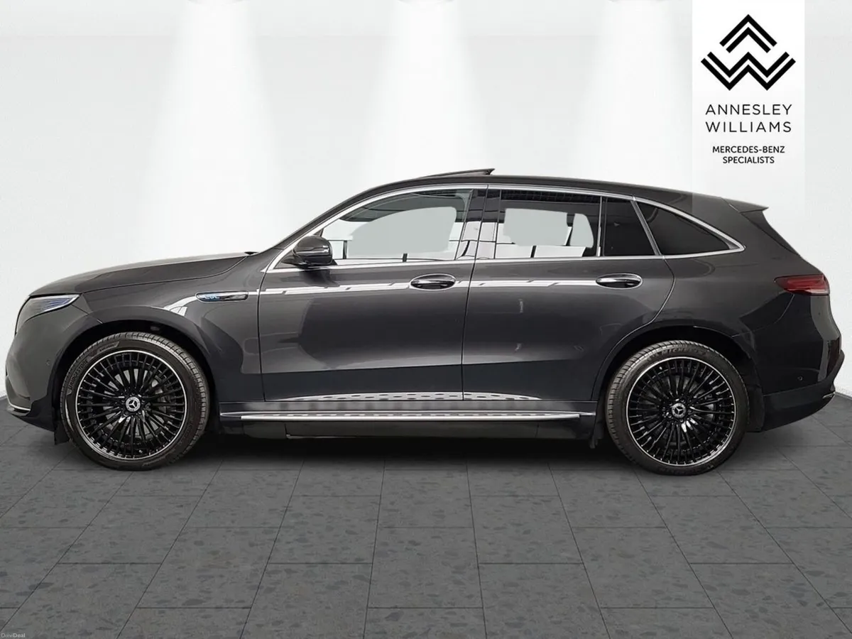 Mercedes-Benz EQC EQC 400 AMG Line AMG Premium + 4 - Image 5