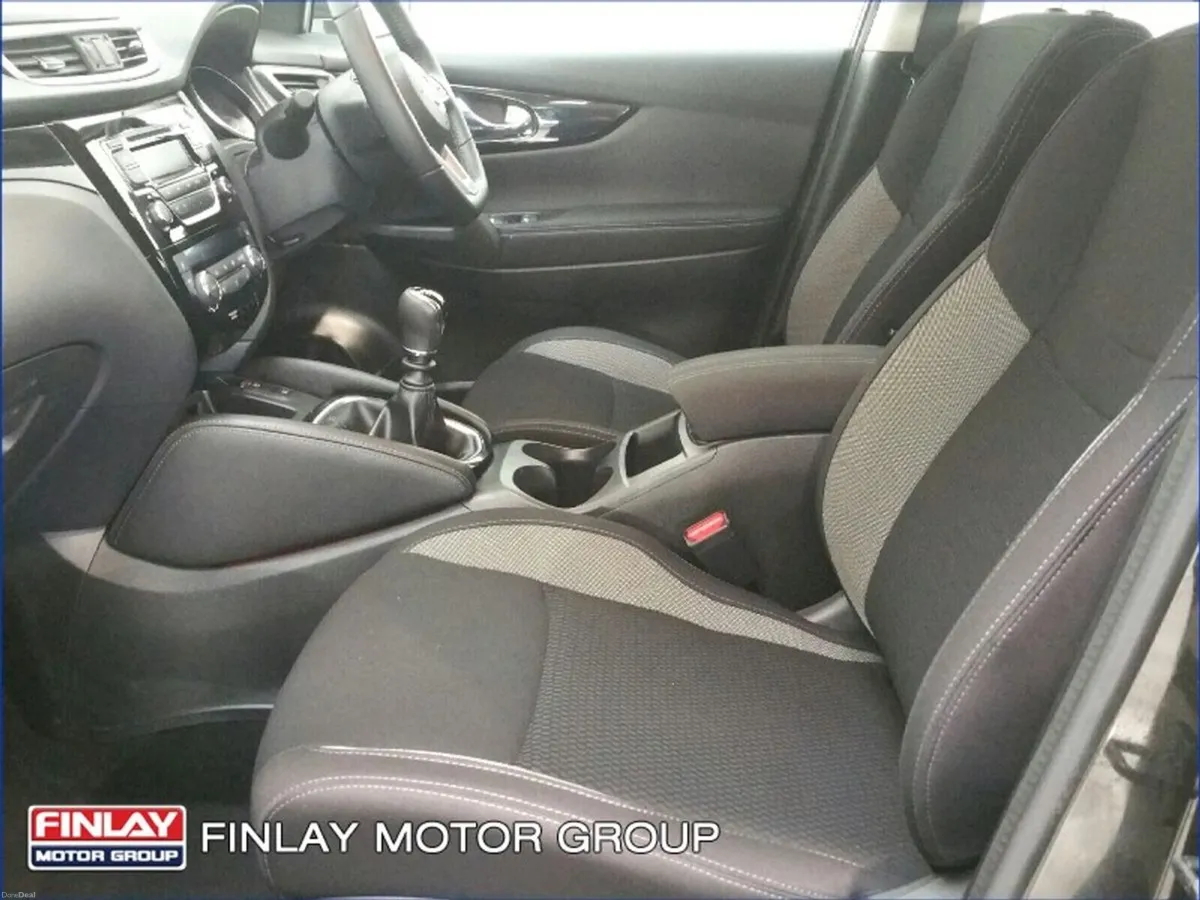 Nissan Qashqai 1.5 DSL SV - Image 4