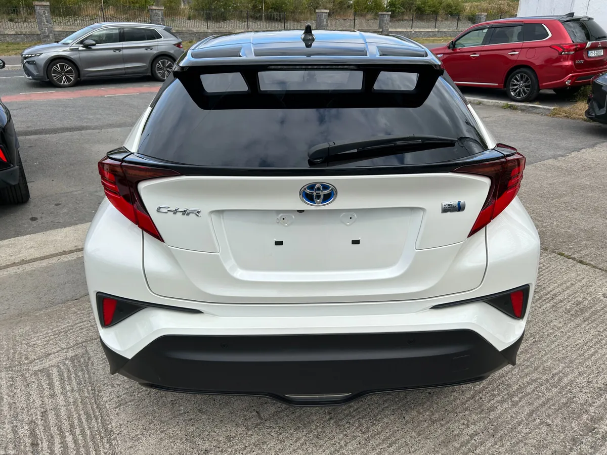 TOYOTA CHR 2020, 1.8 HYBRID AUTO LOW KMS HIGH SPEC - Image 6