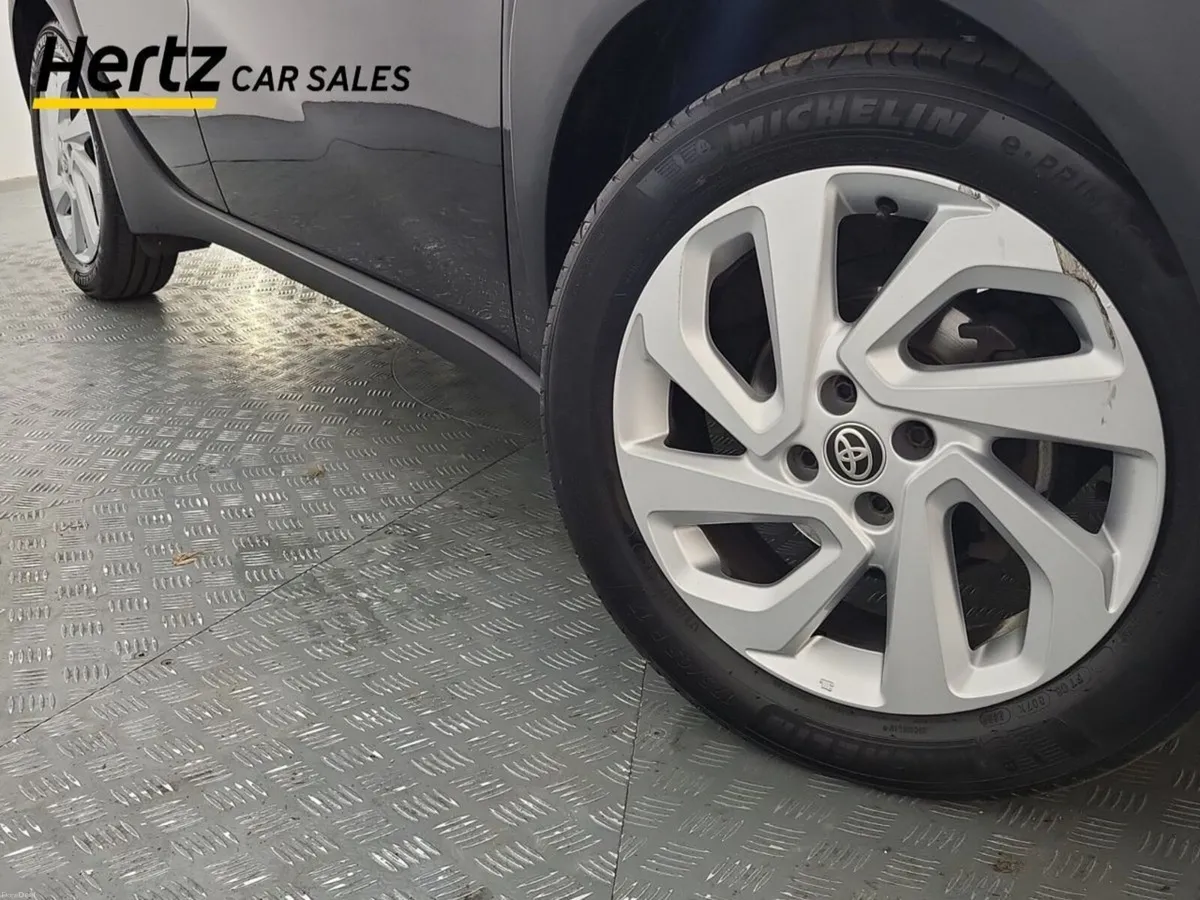 Toyota Aygo X PURE VVT-I 1.0 Petrol Manual - Image 6