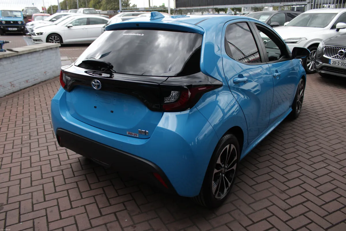 2021 TOYOTA YARIS 5DR HATCHBACK AUTOMATIC 1.5 - Image 4