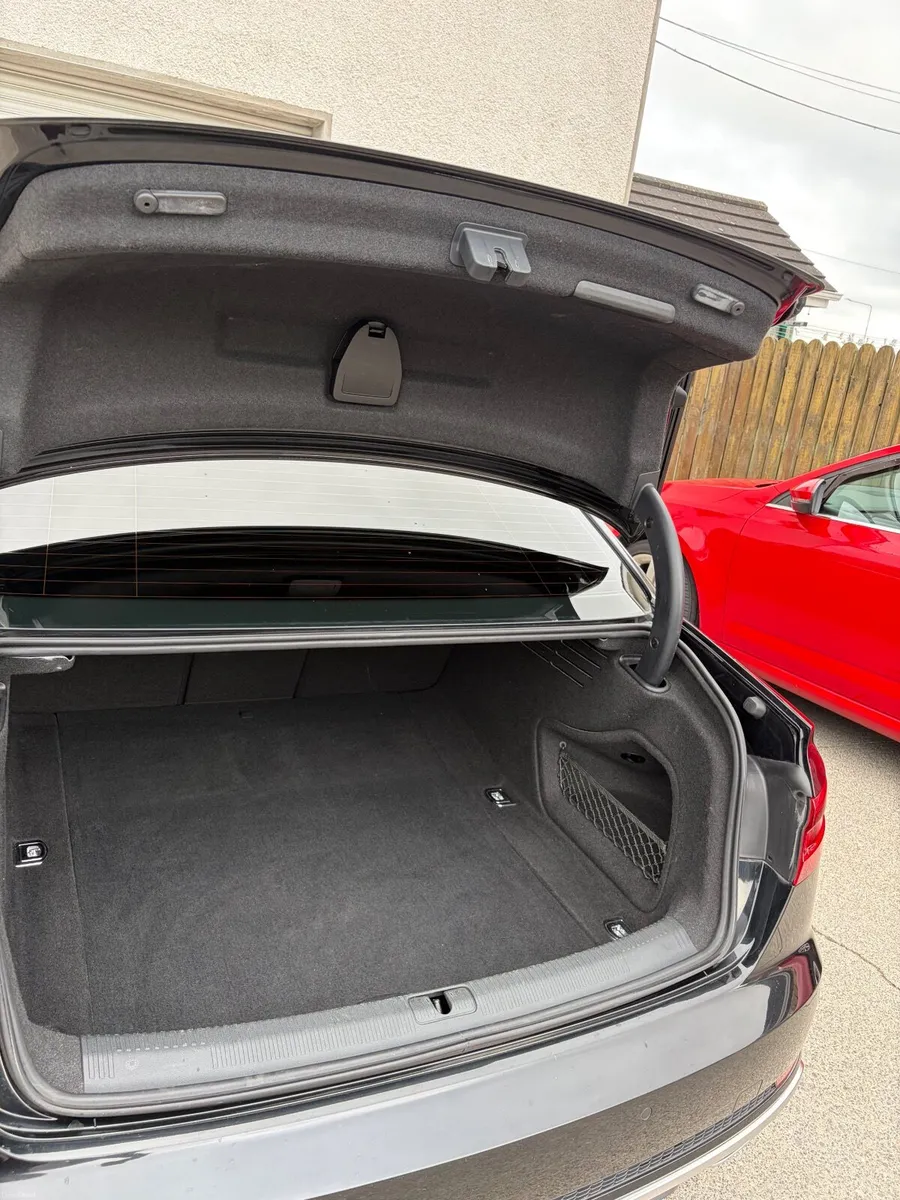 2019 Audi A4 3.5l TDI Automatic - Image 3