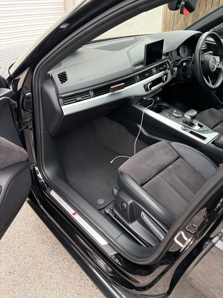 2019 Audi A4 3.5l TDI Automatic - Image 4