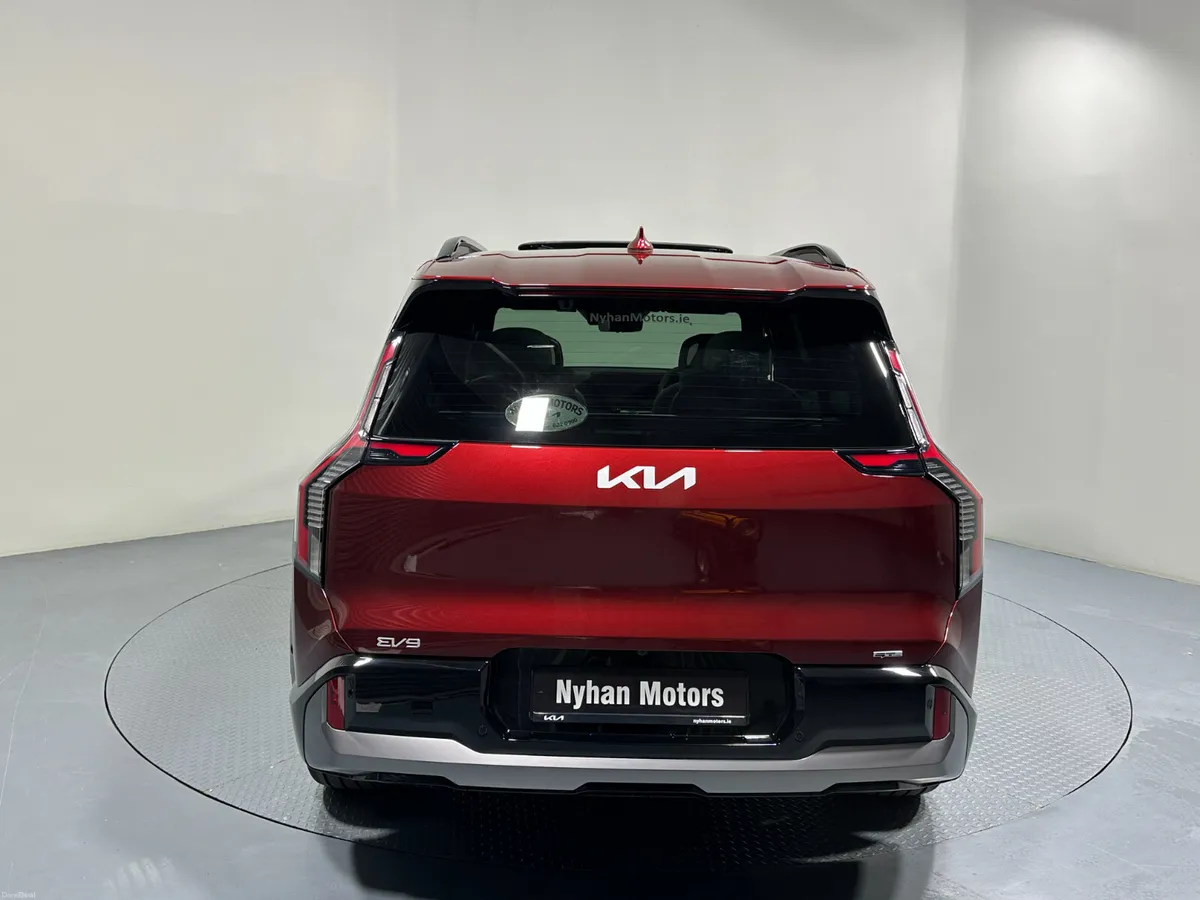 Kia EV9 GT Line 6 Seater 262 - Image 6