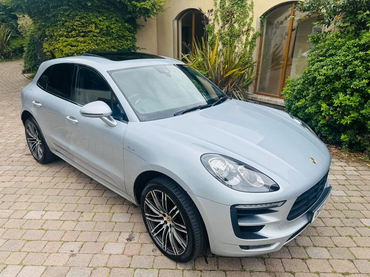 Porsche Macan S 3.0 V6 Diesel STUNNING 1 OWNER NI - Image 4