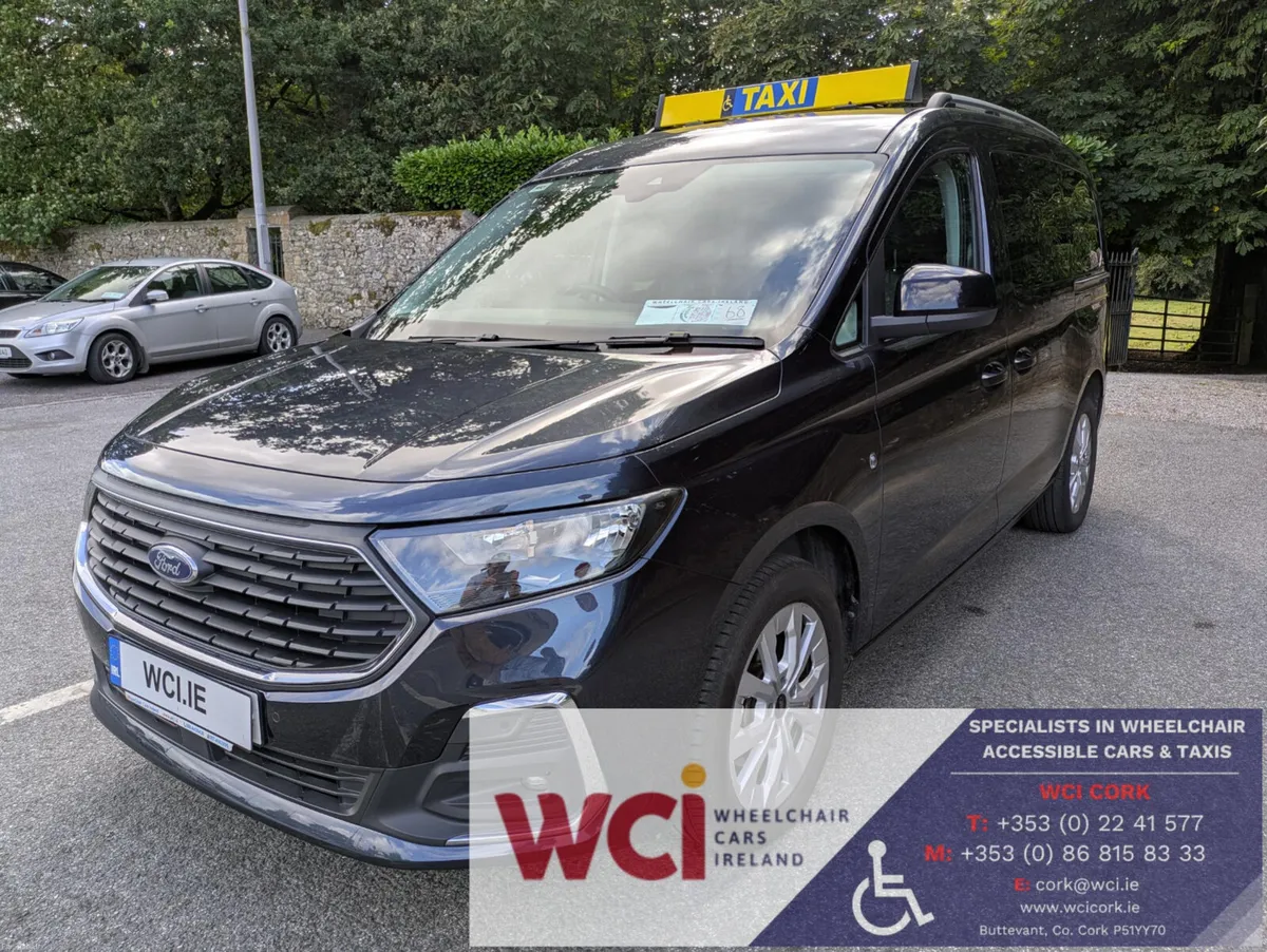Taxi Wheelchair Accessible - Ford Tourneo Connect - Image 1