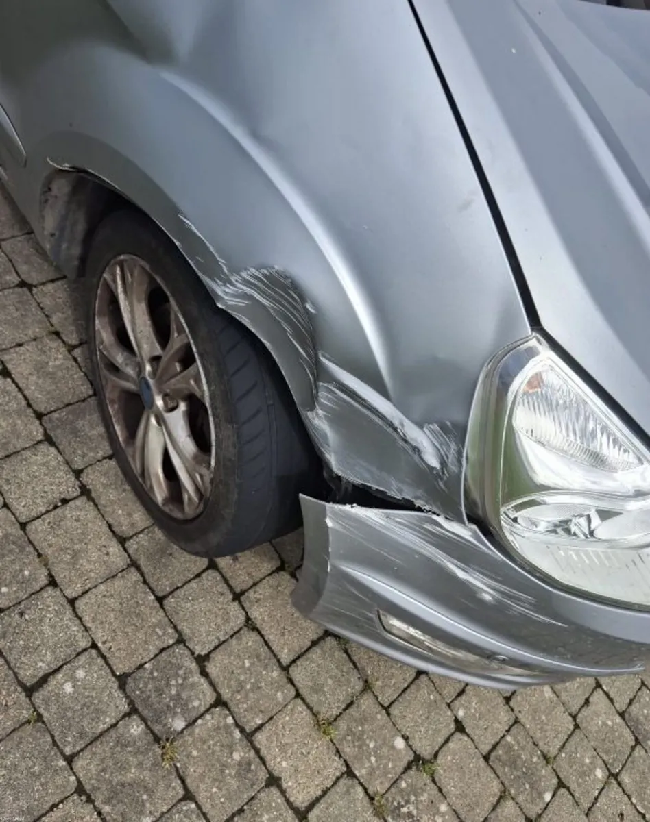 Ford Galaxy 2013 - Image 3