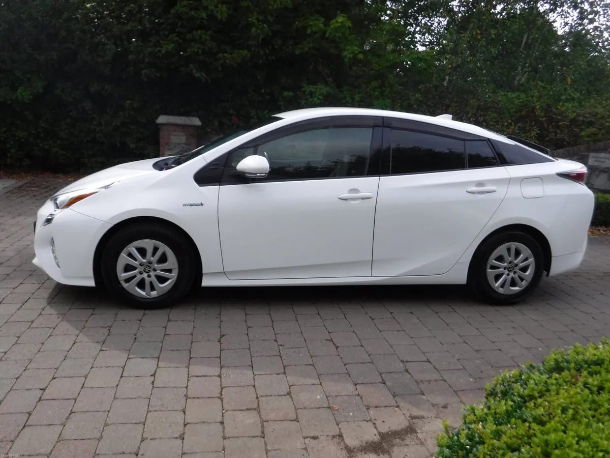 TOYOTA PRIUS 1.8 AUTO HYBRID ANDROID+CARPLAY - Image 5