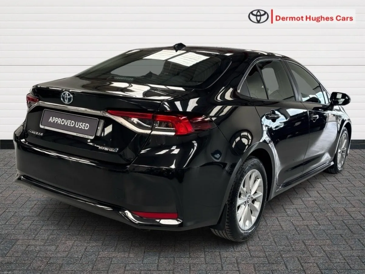 Toyota Corolla HYB LUNA SALOO HYBRID 4DR AUTO - Image 2