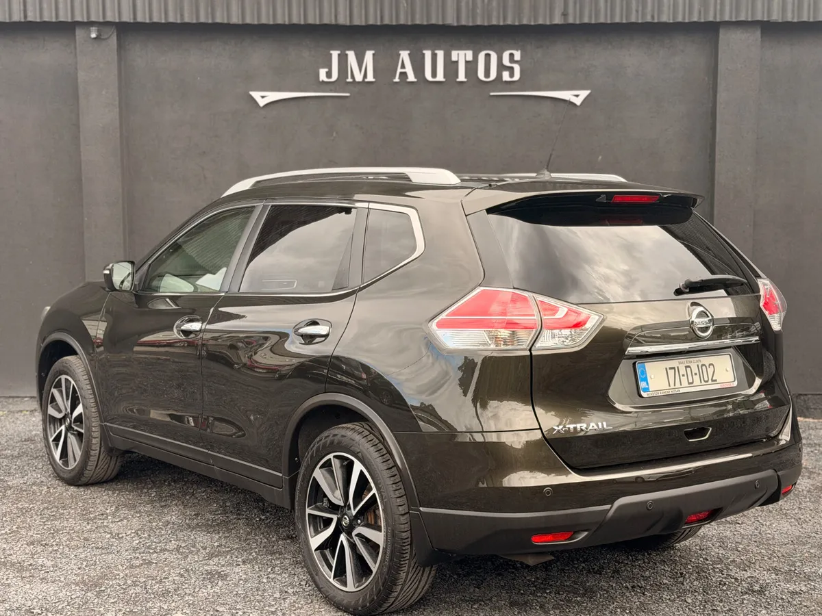 2017 NISSAN X-TRAIL 7 SEATER - Image 4