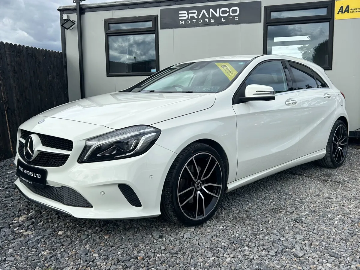 Mercedes Benz A180 Style Auto - Image 3