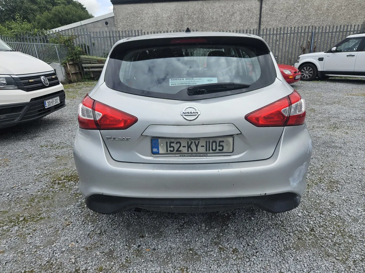 2015 Nissan Pulsar - Image 5