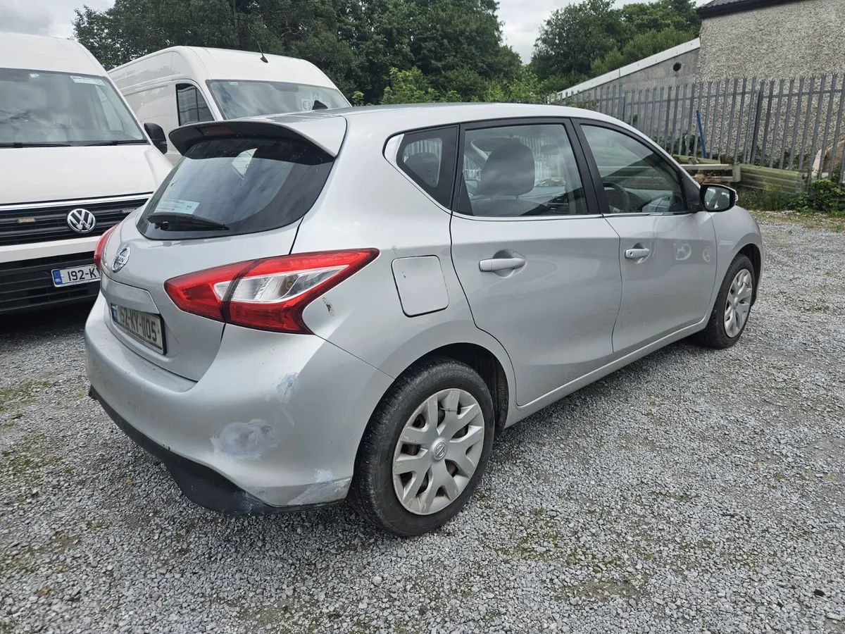 2015 Nissan Pulsar - Image 6