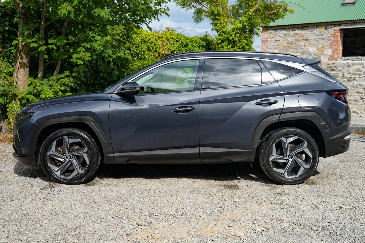 2022 Hyundai Tucson Hybrid 1.6 Petrol Auto - Image 6