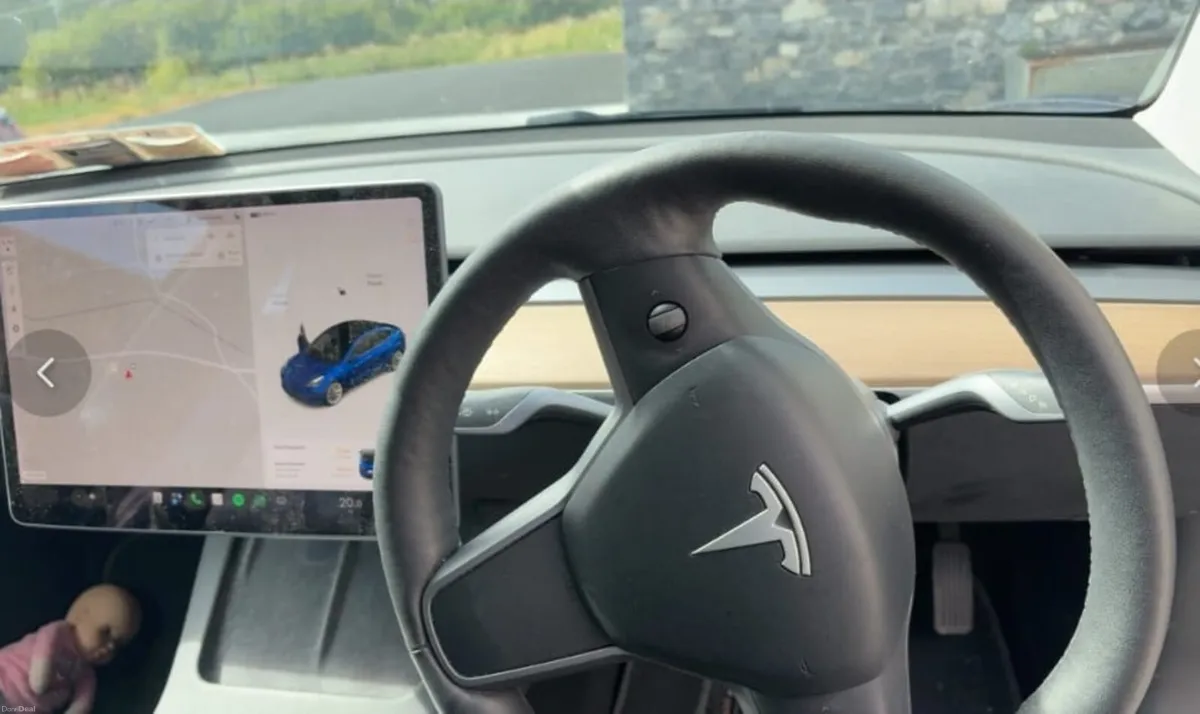 Tesla Model 3 2021 - Image 6