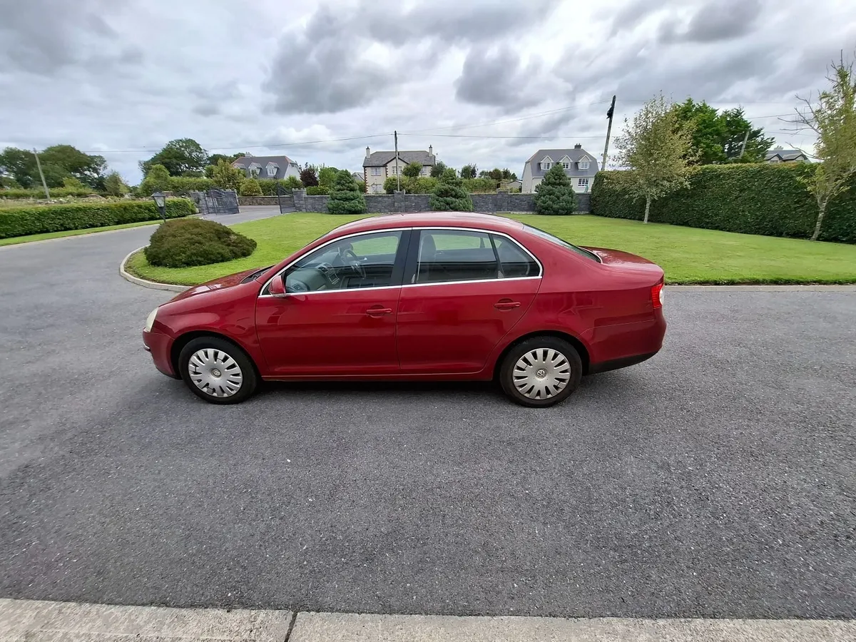 Volkswagen Jetta 2007. 1.6 Petrol. Comfortline - Image 4