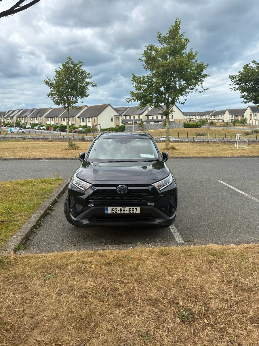 TOYOTA RAV4 - Image 3