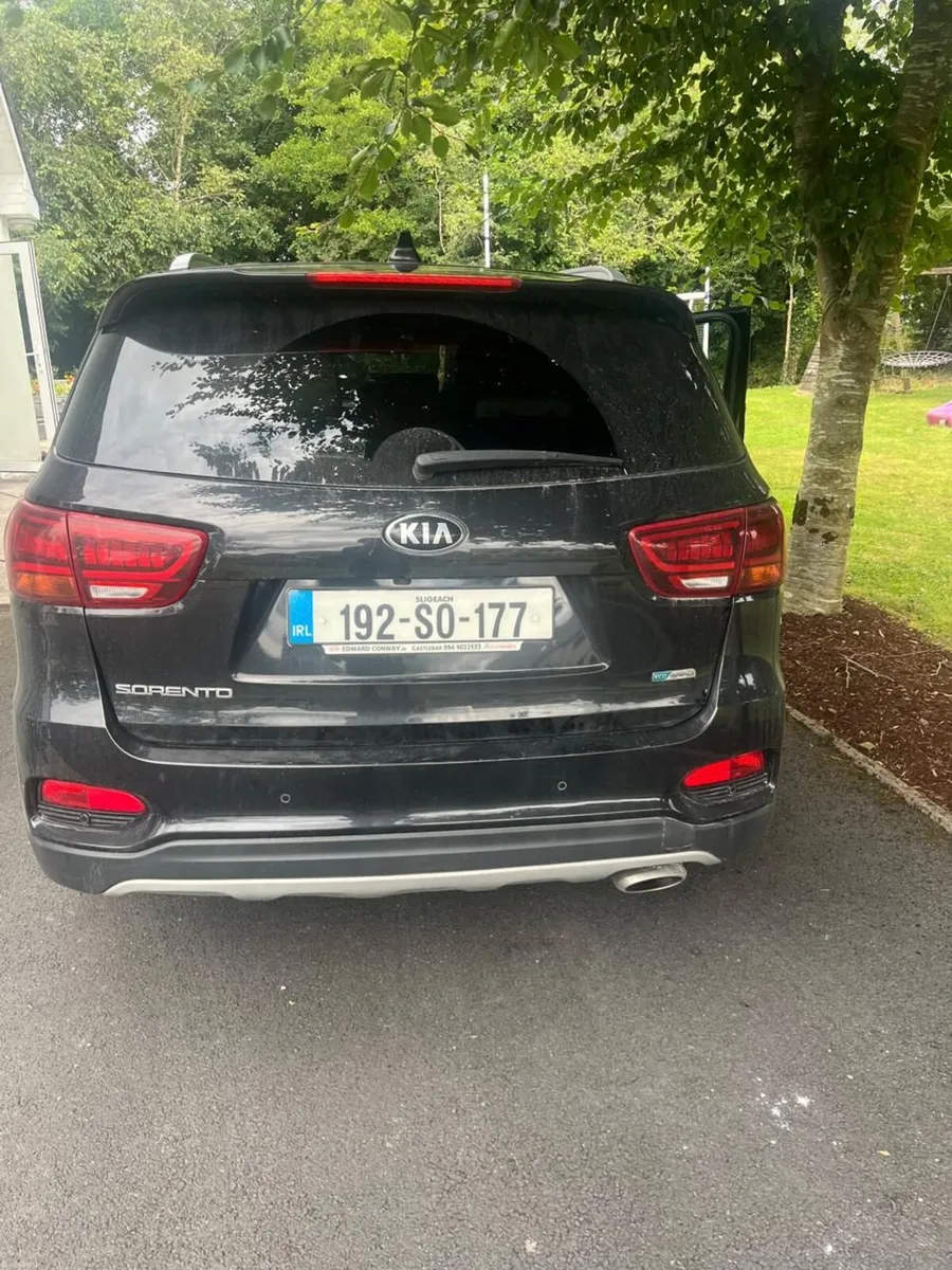 Kia Sorento 2019 - Image 2