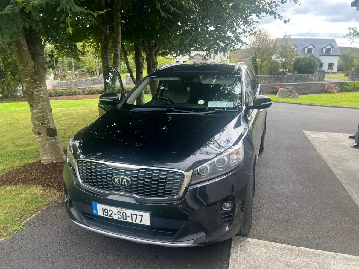 Kia Sorento 2019 - Image 1