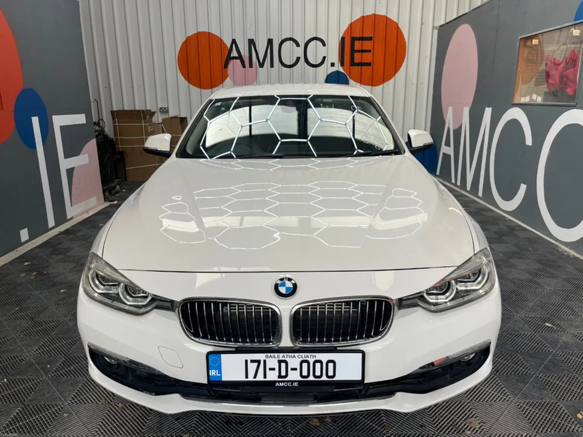 BMW 3-Series 2017 BMW 3 4D 330E LUXURY IPERFORMANC - Image 2