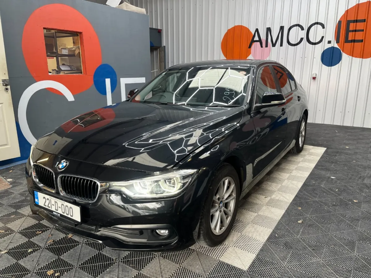 BMW 3-Series 2017 BMW 320D 1.9AUTOMATIC / ELECTRIC - Image 5