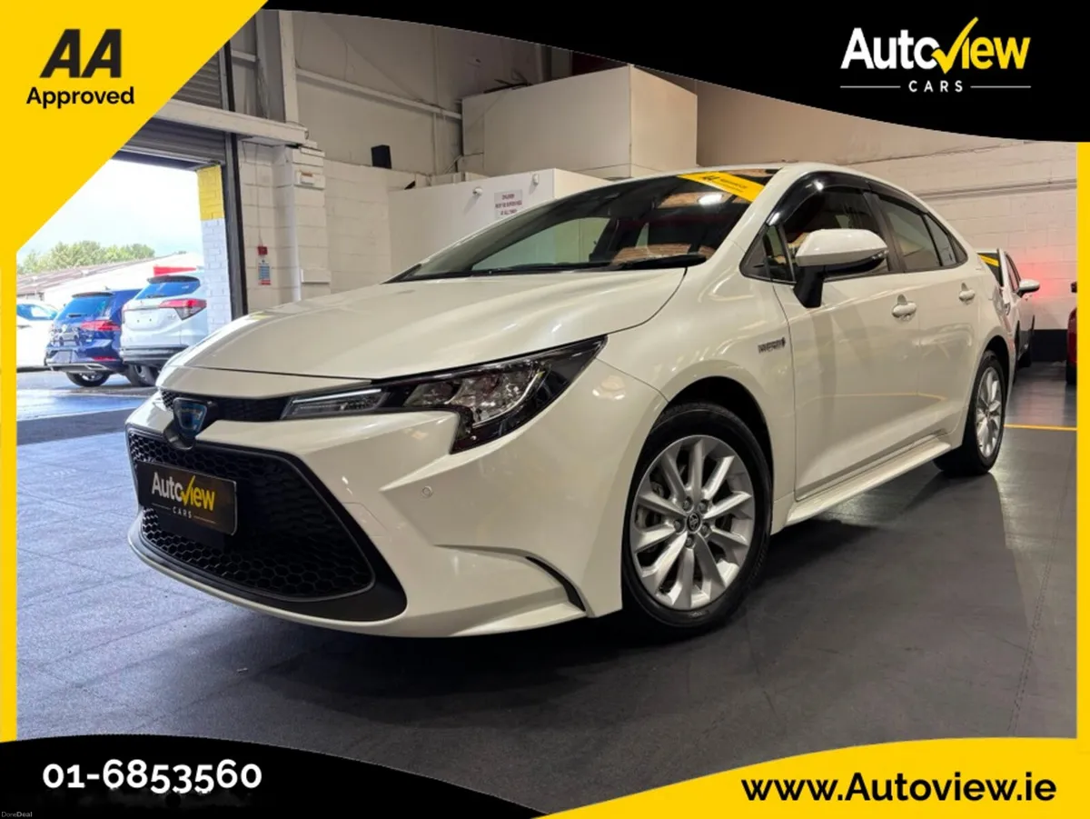 Toyota Corolla 1.8 Self-Charging Hybrid Automatic. - Image 4