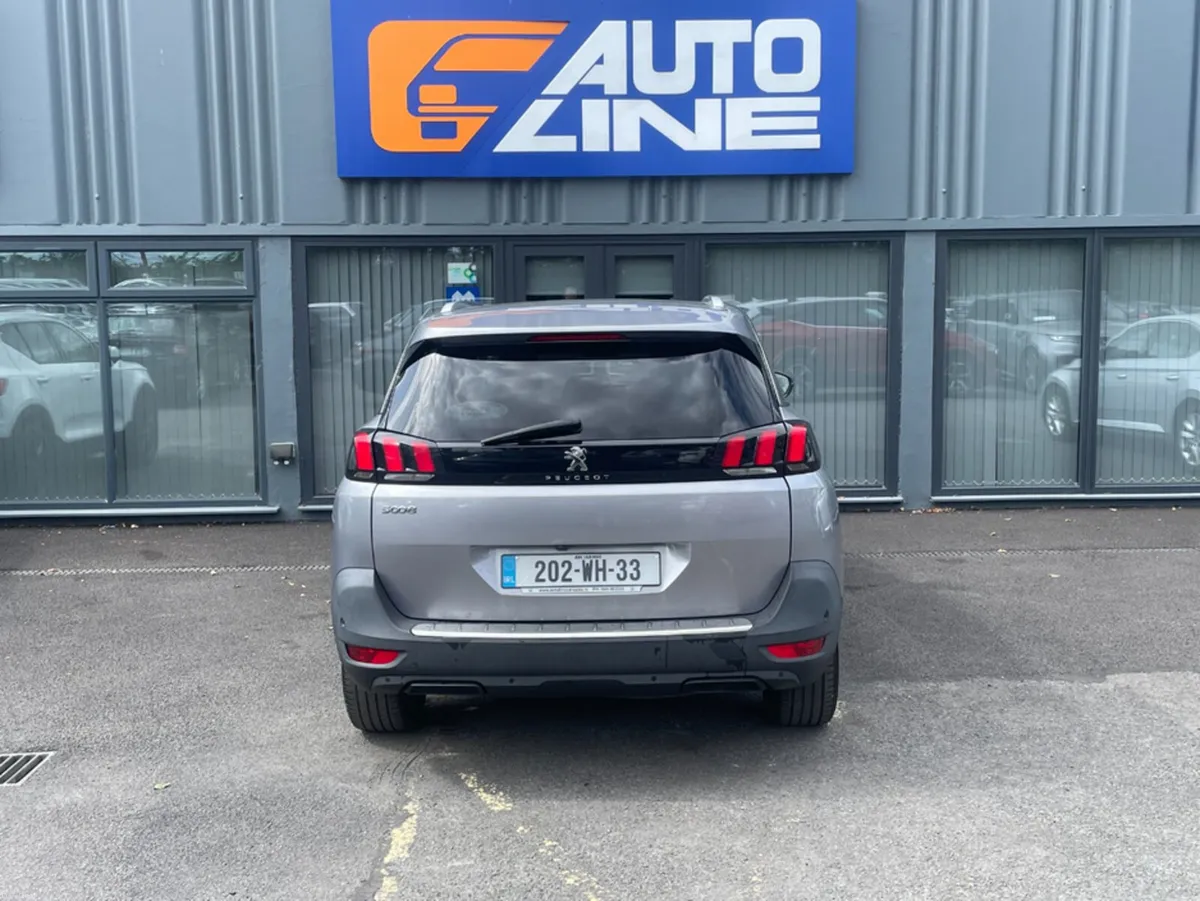 Peugeot 5008 ALLURE 1.5 BLUE HDI 130 6 6.2 4DR - Image 4