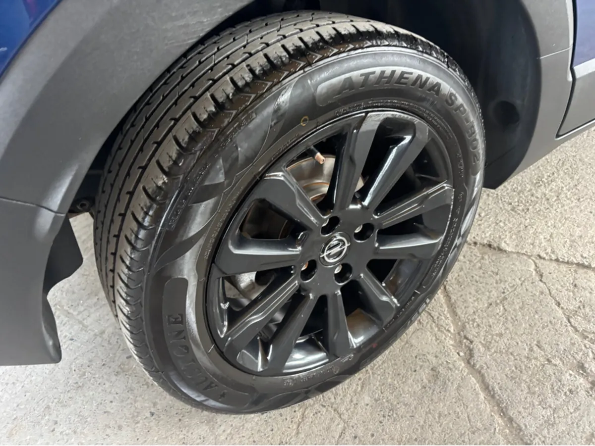 Opel Crossland X SPORT 1.2 83PS-PET-5SP 5DR - Image 4