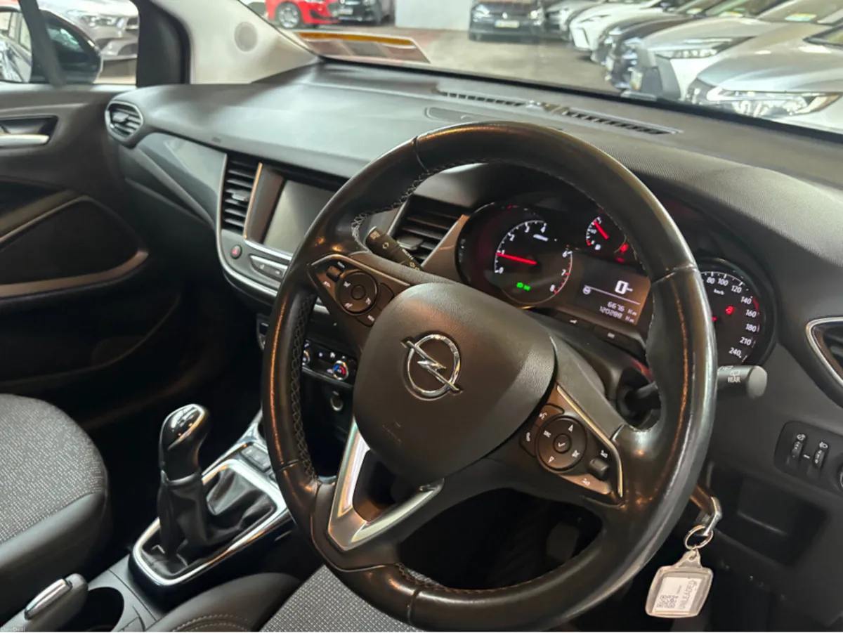 Opel Crossland X SPORT 1.2 83PS-PET-5SP 5DR - Image 6