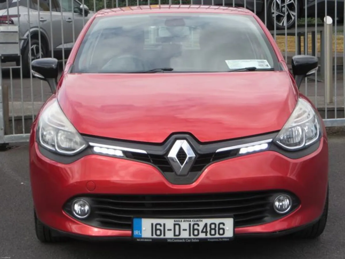 Renault Clio IV Dynamique NAV 1.2 Petrol 4DR - Image 4