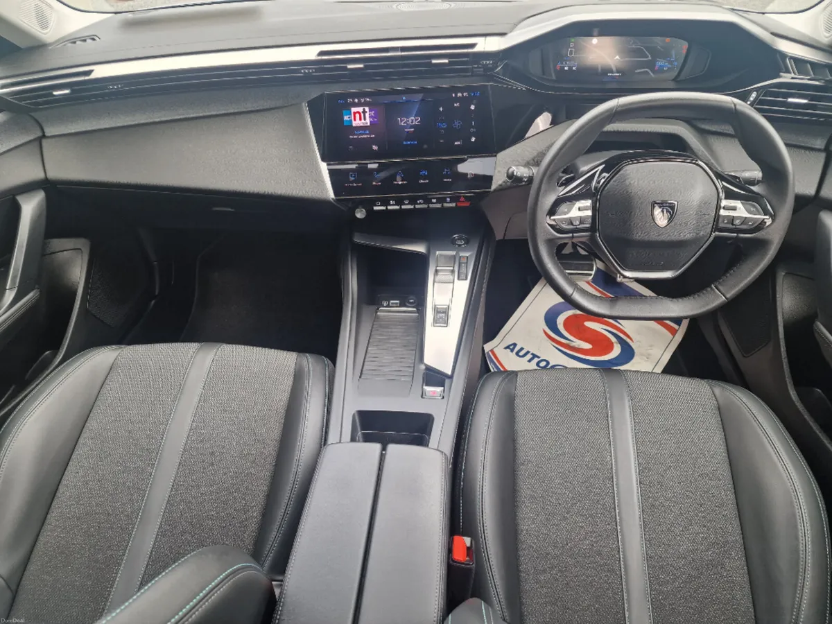 Peugeot 308 ESTATE Allure 1.5 HDI 130 Auto 4DR - Image 6