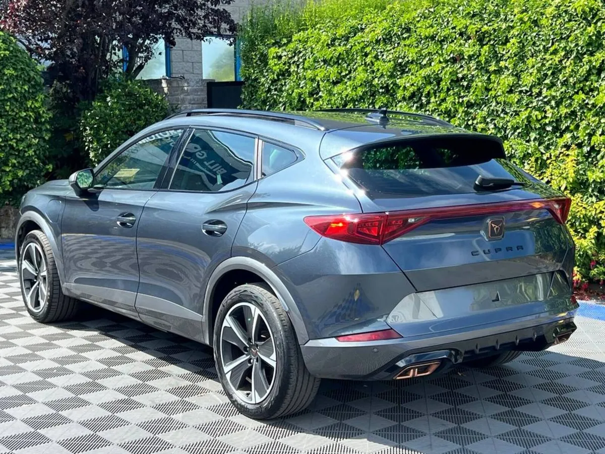 Cupra Formentor V1 1.5 HYBRID AUTO // PARKING SENS - Image 5