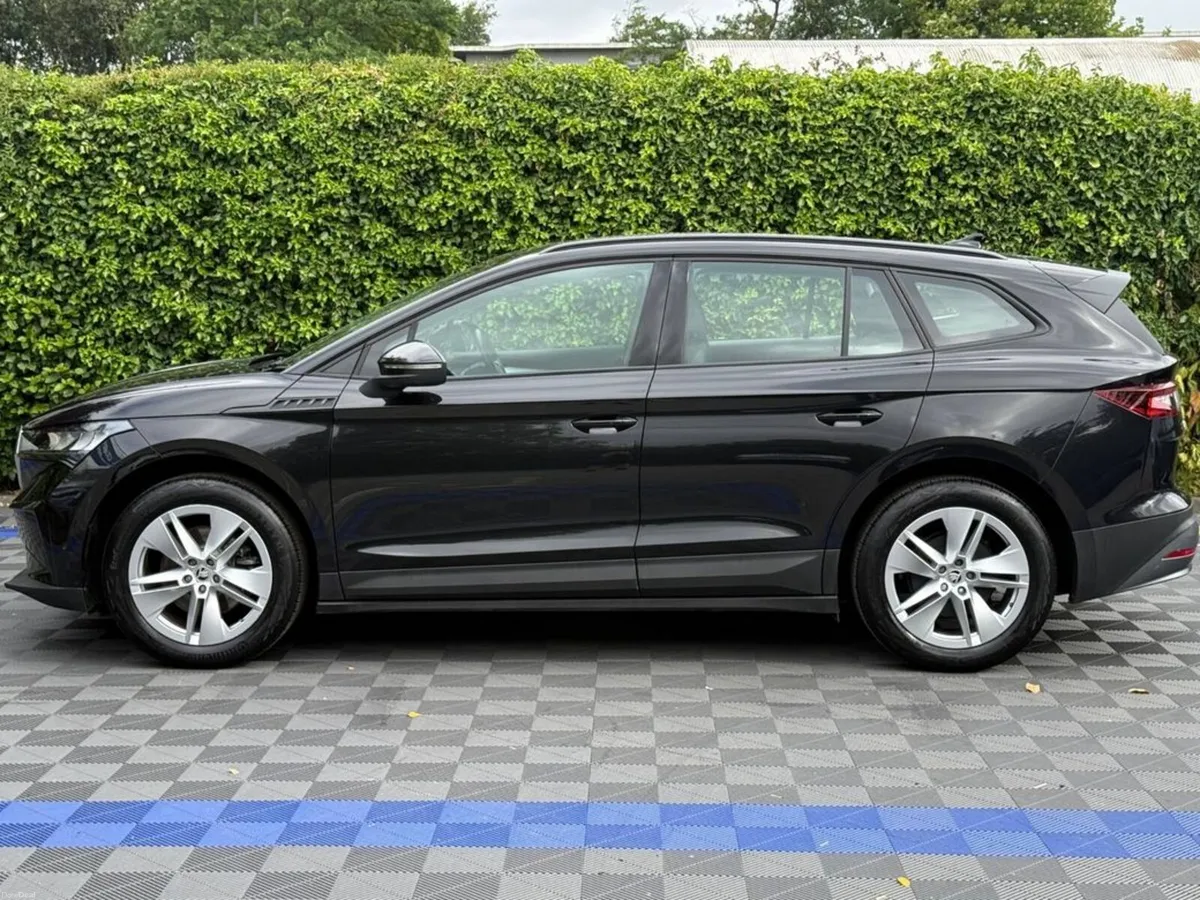 Skoda Enyaq IV 50 // APPLE CARPLAY // DIGITAL CLUS - Image 3