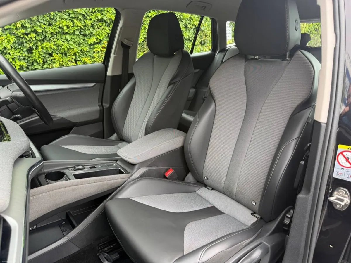 Skoda Enyaq IV 50 // APPLE CARPLAY // DIGITAL CLUS - Image 6