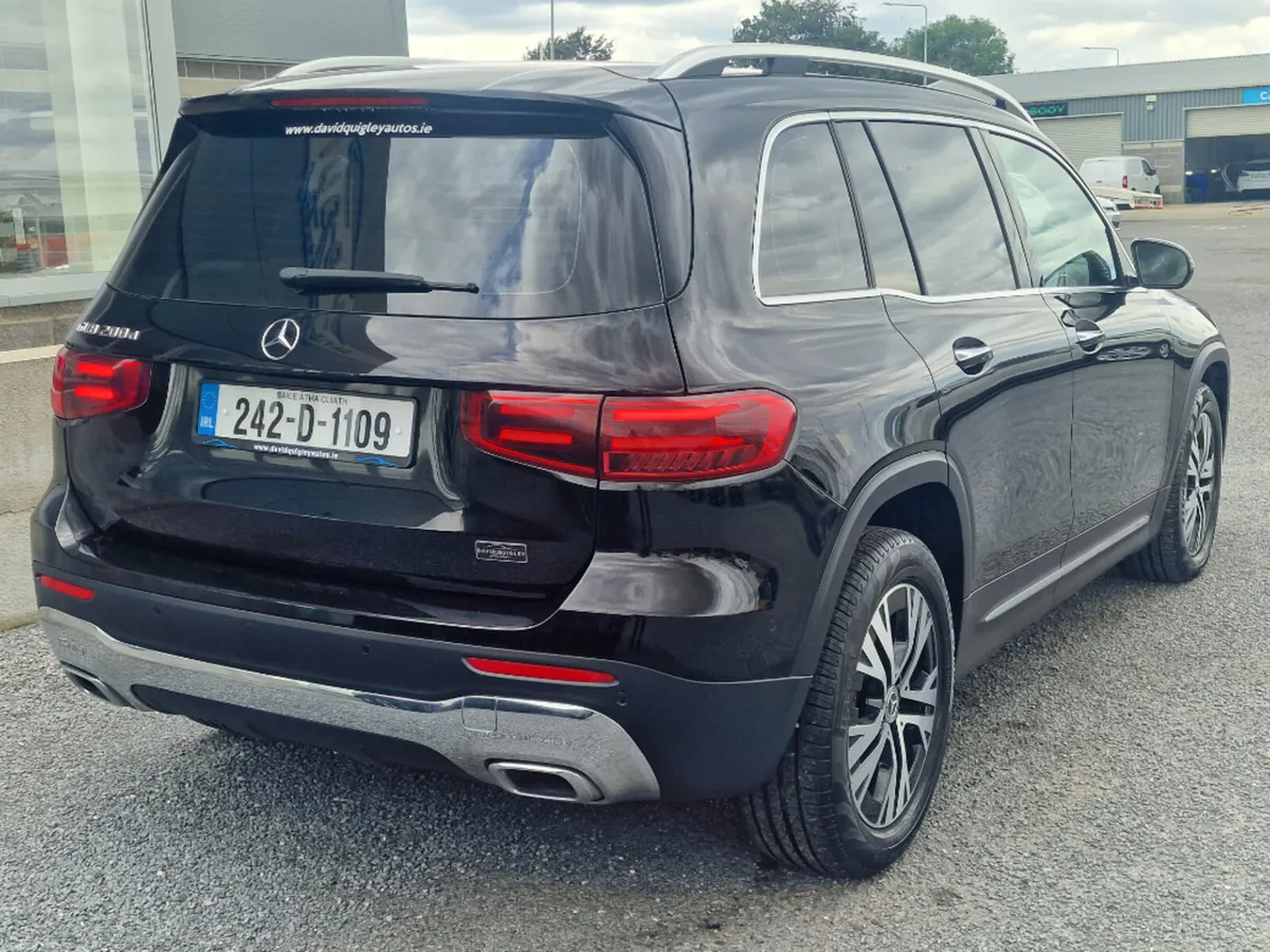 Mercedes-Benz GLB GLB 200D Progressive Line +(7) - Image 3