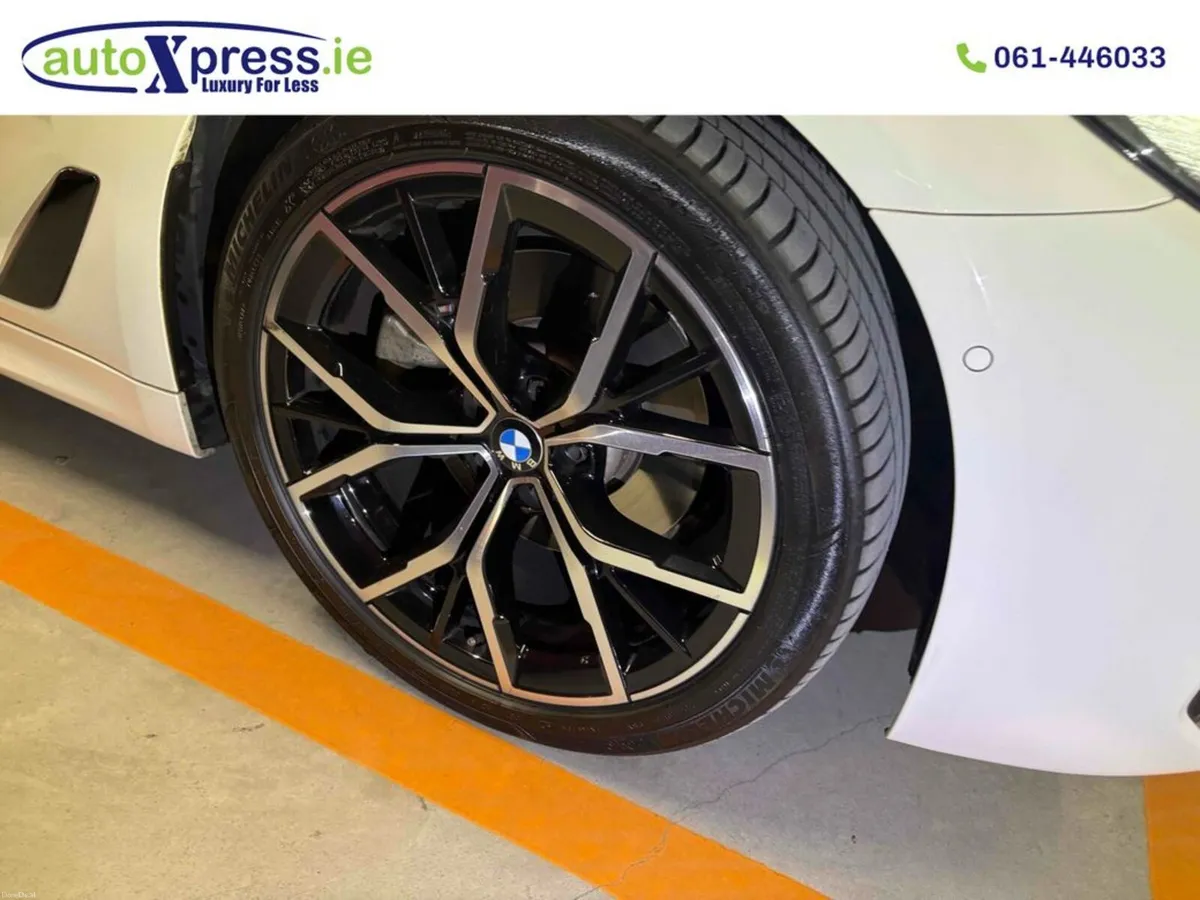 BMW 5-Series M SPORT XDRIVE 523D Automatic, Revers - Image 6