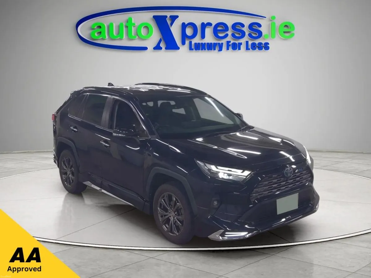 Toyota RAV4 4WD HYBRID G, Low mileage, 360 camera - Image 1