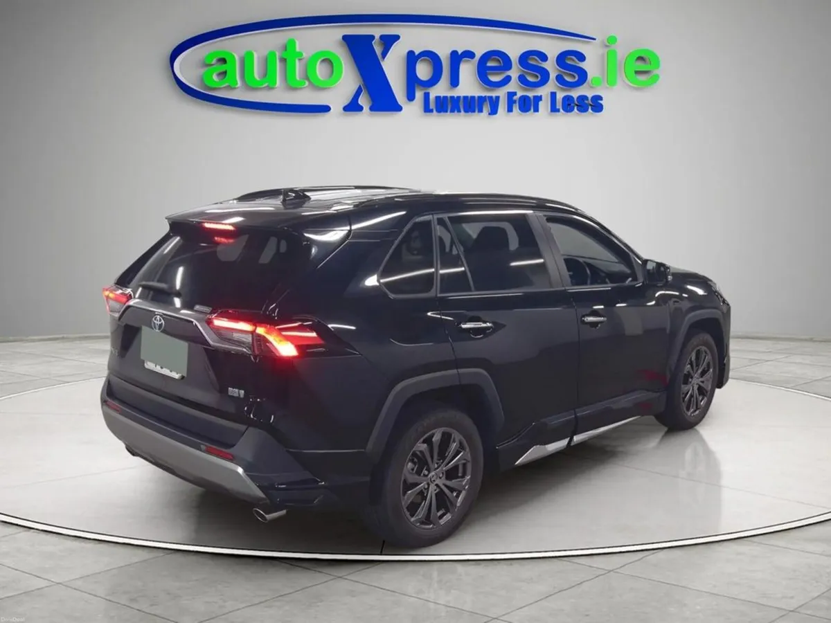 Toyota RAV4 4WD HYBRID G, Low mileage, 360 camera - Image 5