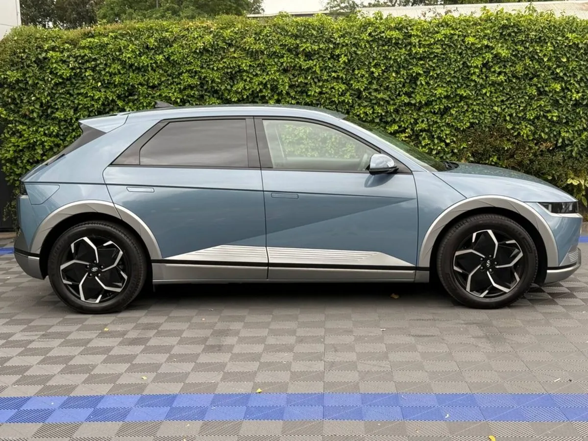 Hyundai IONIQ 5 Ultimate 58KWH // HEATED & COOLED - Image 2