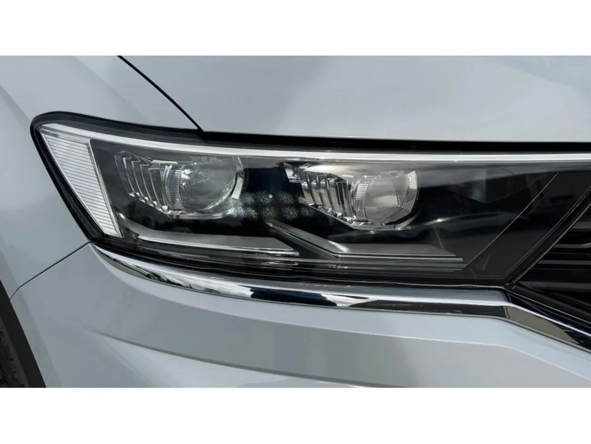 Volkswagen T-Roc R LINE - Image 4