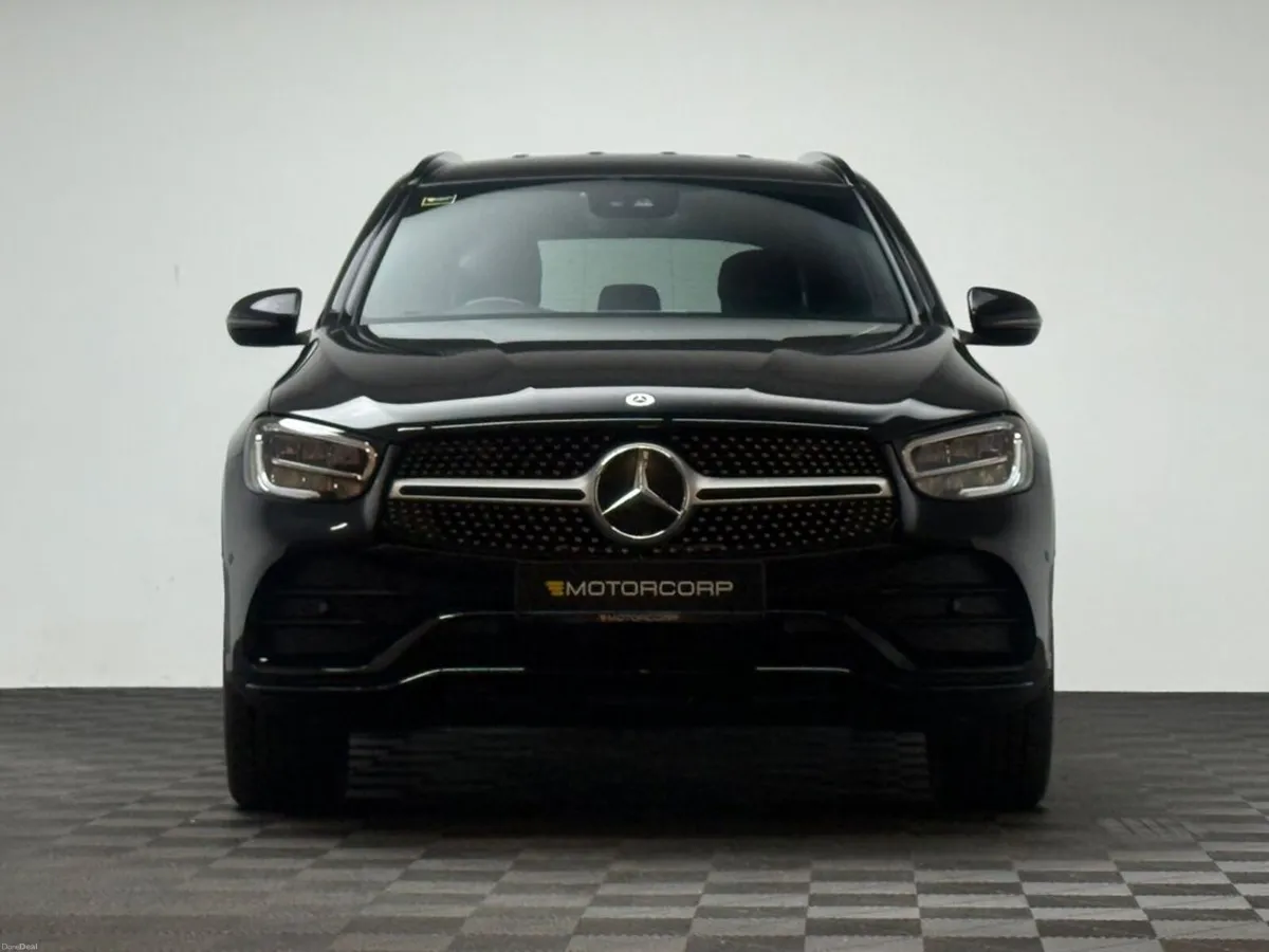 Mercedes-Benz GLC 300DE AMG LINE 4MATIC - Image 2
