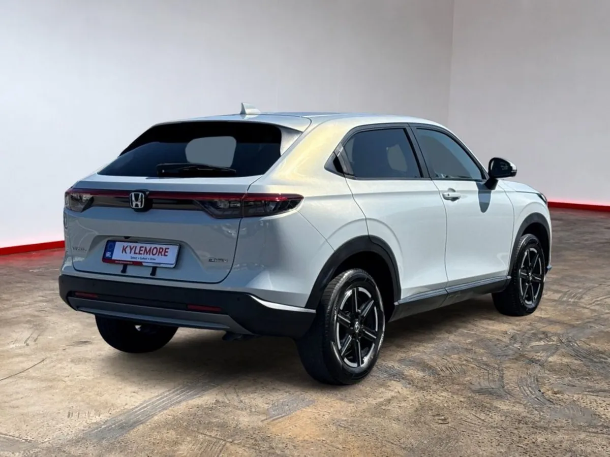 Honda Vezel 1.5 HYBRID AUTOMATIC - FACTORY ALLOYS - Image 3