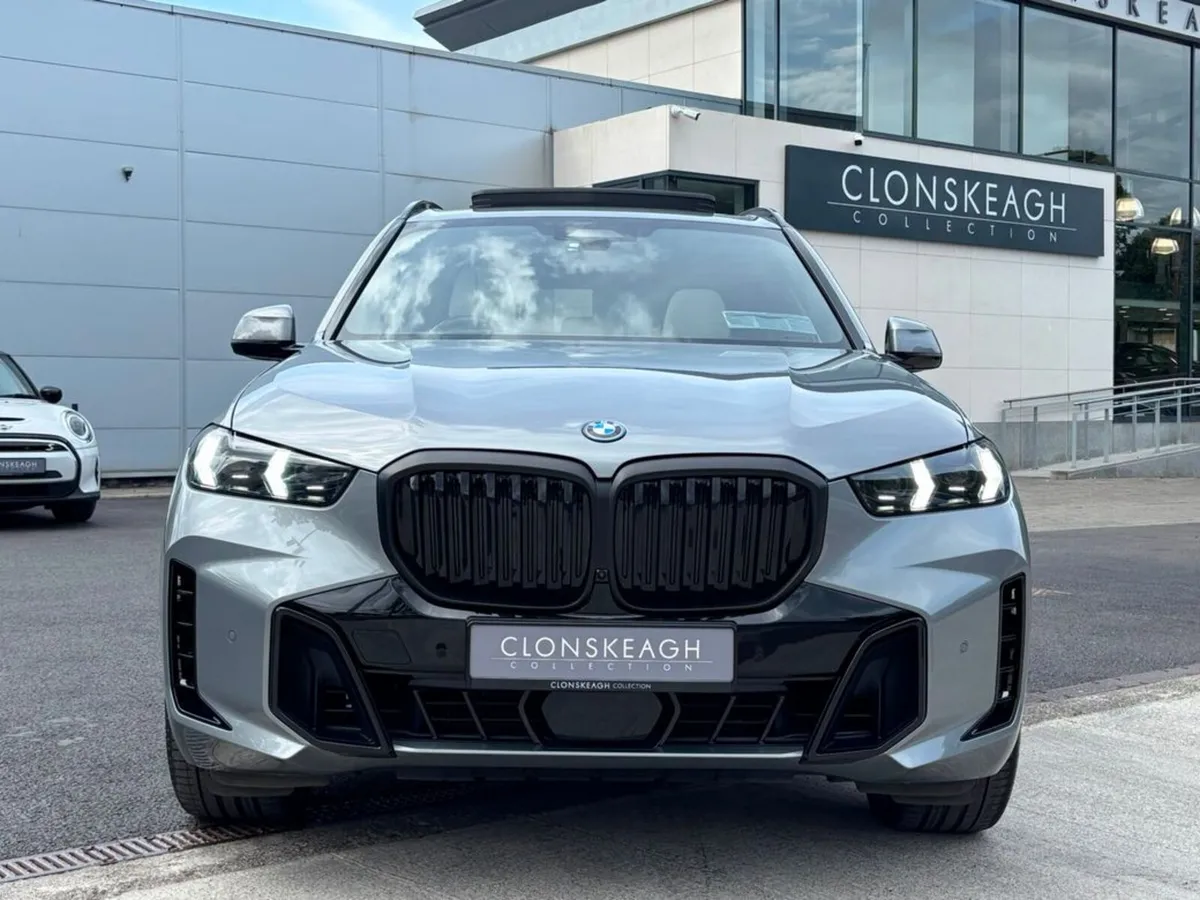 BMW X5 Xdrive50e X5MC M Sport 4DR AUT - Image 3