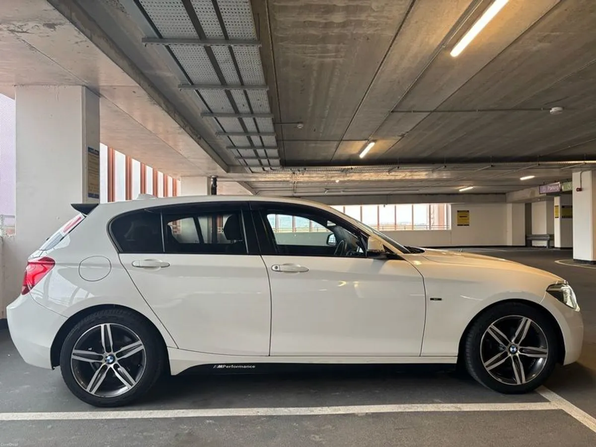 2012 Bmw 1-Series Sports Automatic - Image 4