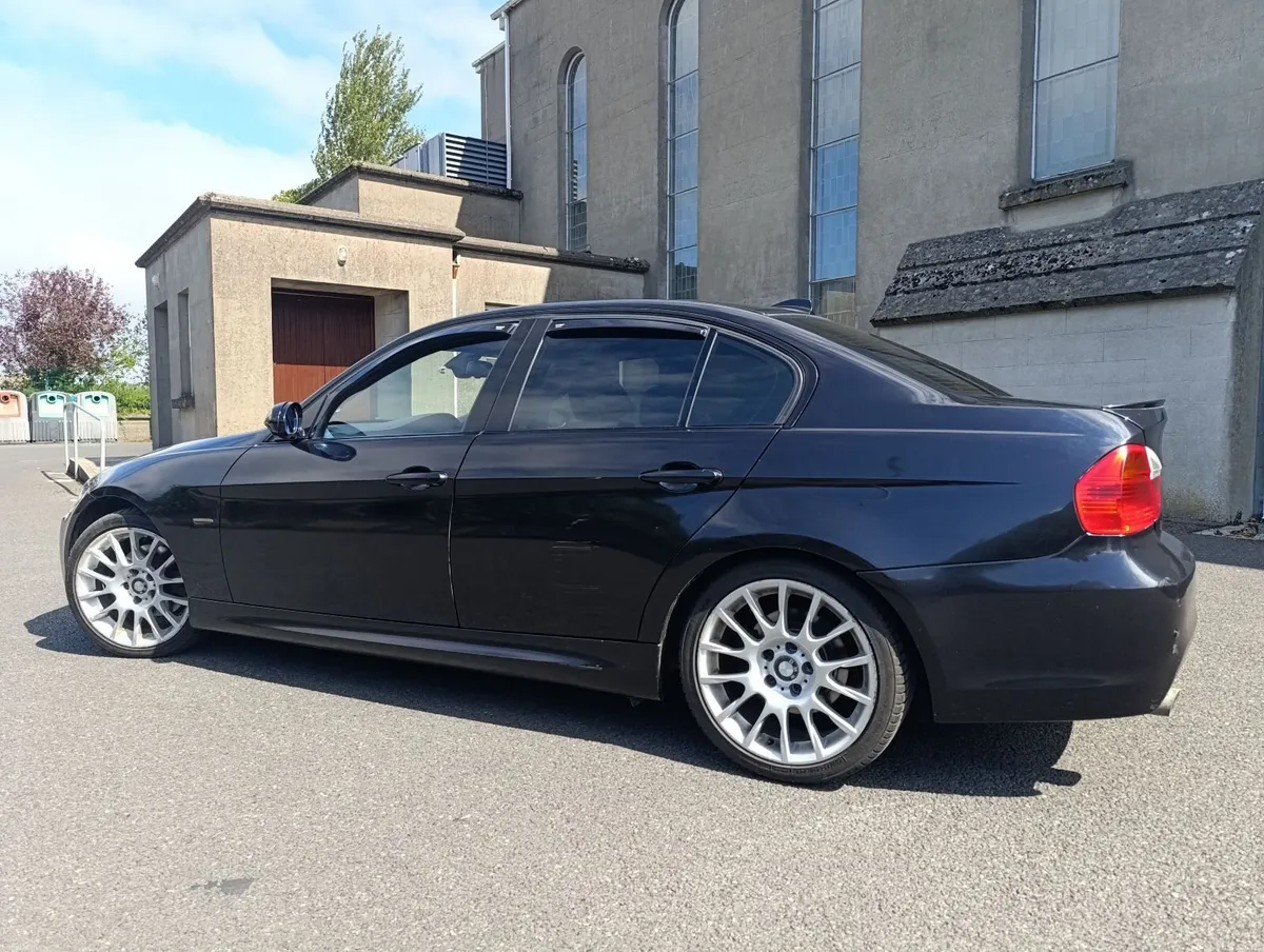 BMW 3-Series 2008 - Image 6
